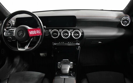 Mercedes-Benz CLA, 2020 год, 2 947 890 рублей, 15 фотография