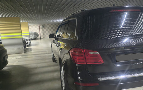 Mercedes-Benz GL-Класс, 2013 год, 3 000 000 рублей, 5 фотография