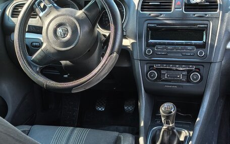 Volkswagen Golf VI, 2012 год, 450 000 рублей, 10 фотография