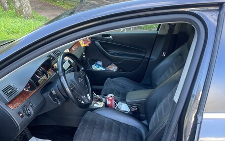 Volkswagen Passat B6, 2010 год, 850 000 рублей, 1 фотография