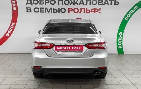 Toyota Camry, 2020 год, 3 160 000 рублей, 5 фотография