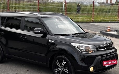 KIA Soul II рестайлинг, 2014 год, 898 000 рублей, 12 фотография