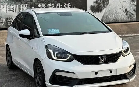 Honda Fit, 2022 год, 980 010 рублей, 3 фотография