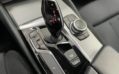 BMW 5 серия, 2019 год, 3 863 000 рублей, 18 фотография