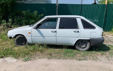 ИЖ 2126 «Ода», 2003 год, 140 000 рублей, 2 фотография