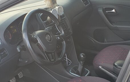 Volkswagen Polo VI (EU Market), 2016 год, 666 000 рублей, 5 фотография