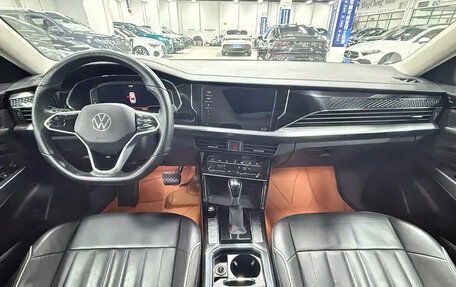 Volkswagen Passat B8 рестайлинг, 2023 год, 2 195 000 рублей, 11 фотография