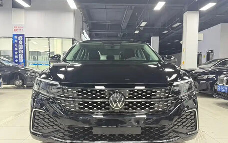 Volkswagen Passat B8 рестайлинг, 2023 год, 2 195 000 рублей, 2 фотография