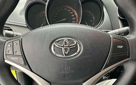 Toyota Yaris XP150 рестайлинг, 2022 год, 1 319 101 рублей, 9 фотография