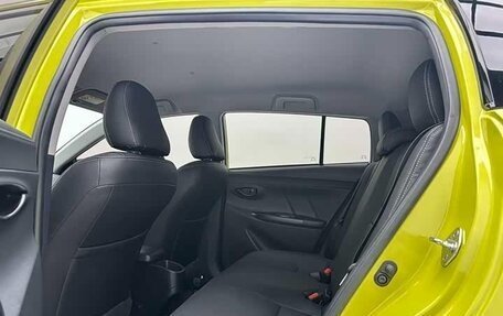 Toyota Yaris XP150 рестайлинг, 2022 год, 1 319 101 рублей, 15 фотография