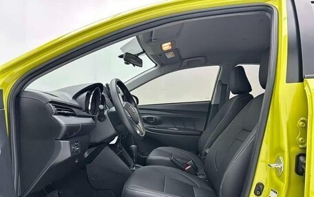 Toyota Yaris XP150 рестайлинг, 2022 год, 1 319 101 рублей, 7 фотография