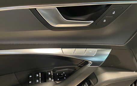 Audi A6, 2020 год, 2 900 000 рублей, 13 фотография