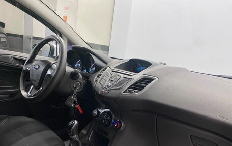 Ford Fiesta, 2017 год, 569 000 рублей, 16 фотография