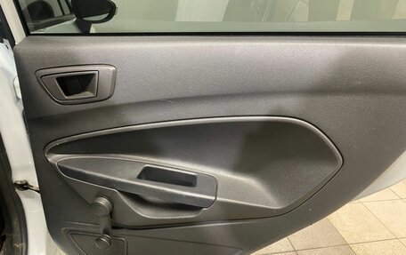 Ford Fiesta, 2017 год, 569 000 рублей, 17 фотография