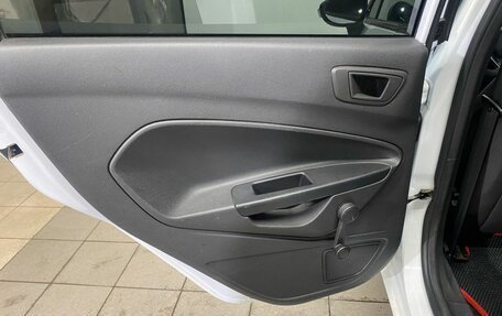 Ford Fiesta, 2017 год, 569 000 рублей, 19 фотография