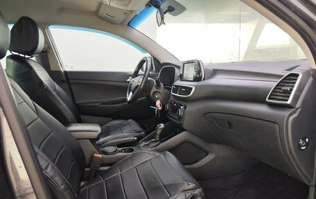 Hyundai Tucson III, 2019 год, 2 400 000 рублей, 13 фотография