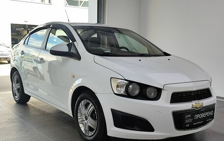 Chevrolet Aveo III, 2013 год, 610 000 рублей, 3 фотография