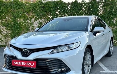 Toyota Camry, 2019 год, 2 780 000 рублей, 1 фотография