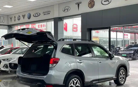Subaru Forester, 2022 год, 2 320 000 рублей, 6 фотография