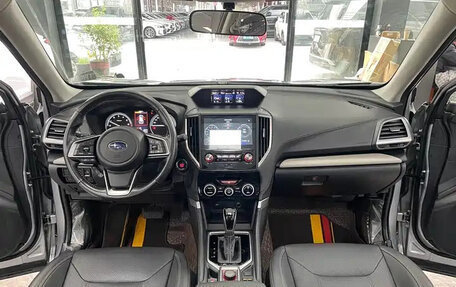 Subaru Forester, 2022 год, 2 320 000 рублей, 9 фотография