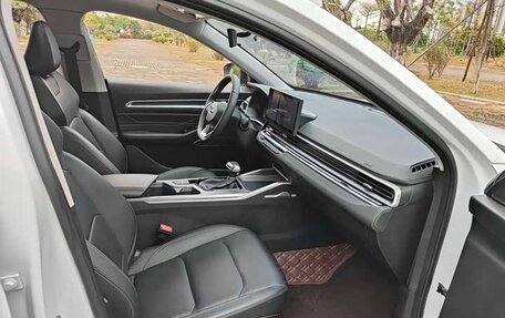 Geely Emgrand, 2022 год, 910 000 рублей, 10 фотография