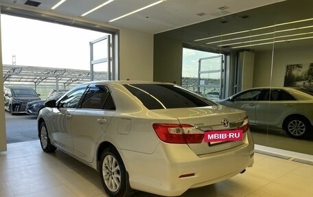 Toyota Camry, 2014 год, 1 500 000 рублей, 6 фотография