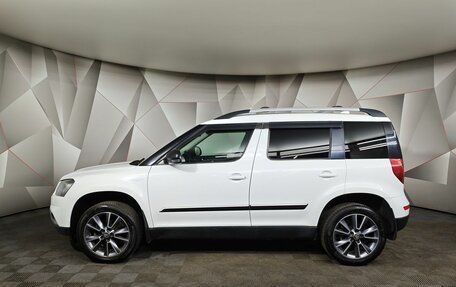 Skoda Yeti I рестайлинг, 2016 год, 1 029 000 рублей, 5 фотография
