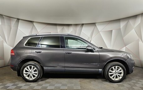 Volkswagen Touareg III, 2011 год, 1 279 000 рублей, 6 фотография