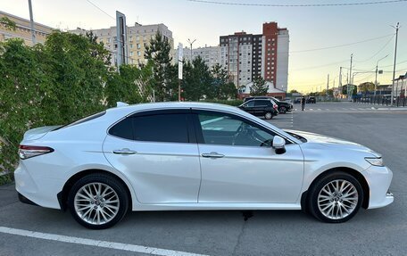 Toyota Camry, 2019 год, 2 780 000 рублей, 5 фотография