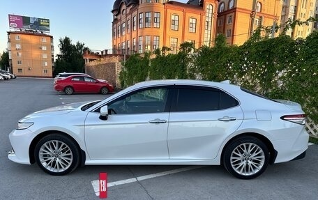Toyota Camry, 2019 год, 2 780 000 рублей, 4 фотография