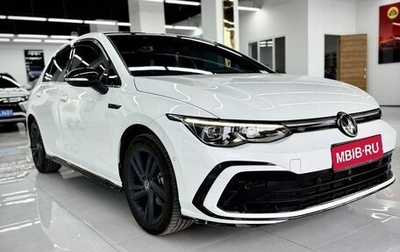 Volkswagen Golf VIII, 2022 год, 1 900 000 рублей, 1 фотография