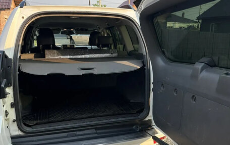 Toyota Land Cruiser Prado 150 рестайлинг 2, 2011 год, 3 100 000 рублей, 14 фотография