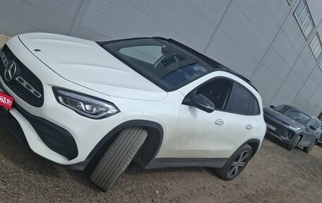 Mercedes-Benz GLA, 2023 год, 4 100 000 рублей, 1 фотография