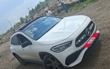 Mercedes-Benz GLA, 2023 год, 4 100 000 рублей, 2 фотография