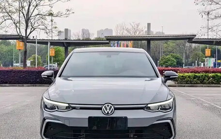 Volkswagen Golf VIII, 2023 год, 1 500 100 рублей, 3 фотография