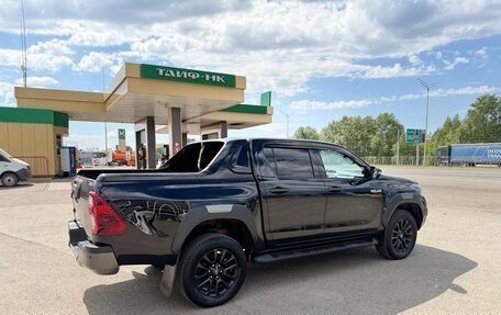 Toyota Hilux VIII, 2020 год, 4 150 000 рублей, 6 фотография