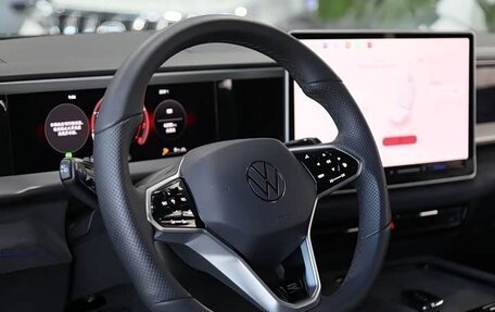 Volkswagen Teramont, 2025 год, 5 400 000 рублей, 17 фотография