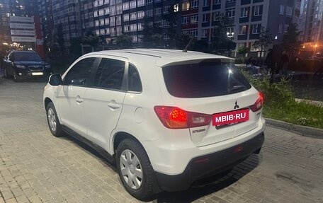 Mitsubishi ASX I рестайлинг, 2010 год, 800 000 рублей, 3 фотография