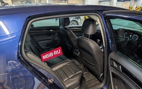 Volkswagen Golf VII, 2017 год, 1 600 000 рублей, 8 фотография