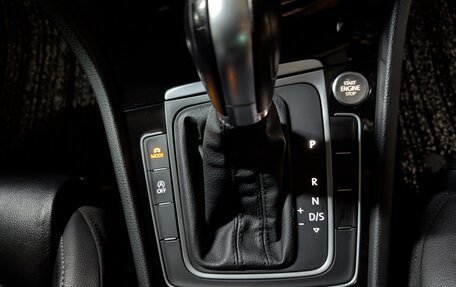 Volkswagen Golf VII, 2017 год, 1 600 000 рублей, 12 фотография