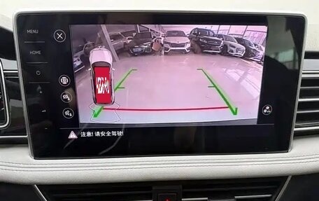 Volkswagen Tiguan II, 2023 год, 2 433 000 рублей, 11 фотография