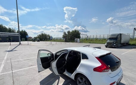 Volvo V40 II рестайлинг, 2014 год, 1 250 000 рублей, 25 фотография
