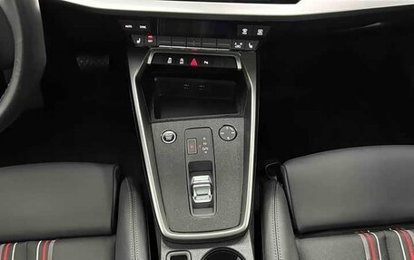 Audi A3, 2023 год, 2 050 000 рублей, 6 фотография