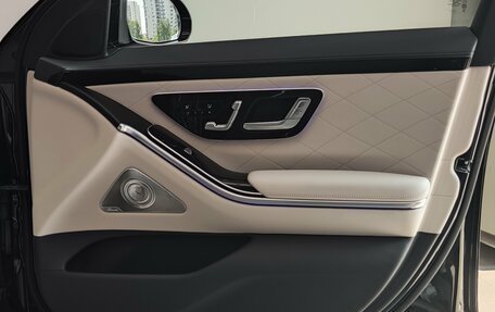 Mercedes-Benz S-Класс, 2025 год, 15 490 000 рублей, 38 фотография