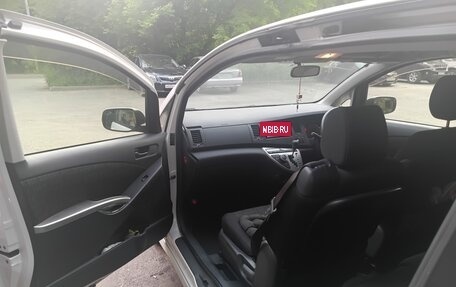 Toyota ISis I, 2012 год, 1 555 000 рублей, 12 фотография