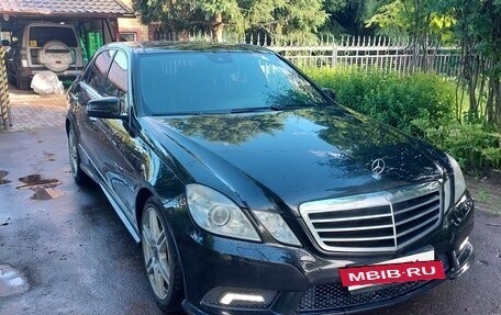Mercedes-Benz E-Класс, 2011 год, 1 650 000 рублей, 10 фотография