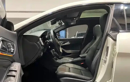 Mercedes-Benz CLA, 2018 год, 1 450 010 рублей, 12 фотография