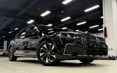 Volkswagen Passat B8 рестайлинг, 2022 год, 2 149 000 рублей, 3 фотография
