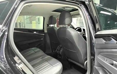 Volkswagen Passat B8 рестайлинг, 2023 год, 2 206 000 рублей, 9 фотография