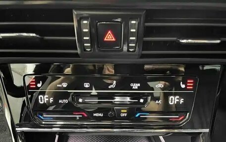 Volkswagen Passat B8 рестайлинг, 2023 год, 2 206 000 рублей, 13 фотография
